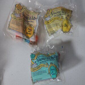 Snow White Mcdonald Toys Dopey Sneezy Doc Happy Grumpy lot of 3